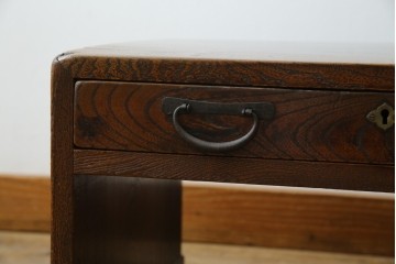 和製アンティーク　総欅(ケヤキ)材　素朴な佇まいの片袖机(文机、座机、ローテーブル、作業台、ワークデスク、在宅用、在宅ワーク用)(R-077261)