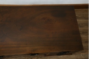 和製アンティーク　総欅(ケヤキ)材　素朴な佇まいの片袖机(文机、座机、ローテーブル、作業台、ワークデスク、在宅用、在宅ワーク用)(R-077261)