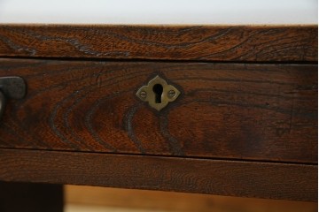 和製アンティーク　総欅(ケヤキ)材　素朴な佇まいの片袖机(文机、座机、ローテーブル、作業台、ワークデスク、在宅用、在宅ワーク用)(R-077261)