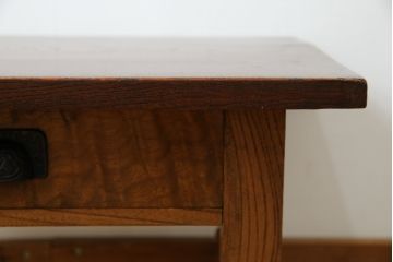 和製アンティーク　趣のある佇まいが目を惹く挽物脚の小さなローテーブル(文机、座卓、花台、飾り台)(R-077272)