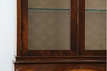 イギリスビンテージ　美しいシルエットの象嵌入りビューローブックケース　(R-077274)