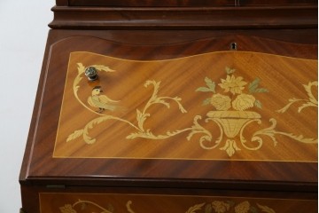 イギリスビンテージ　美しいシルエットの象嵌入りビューローブックケース　(R-077274)