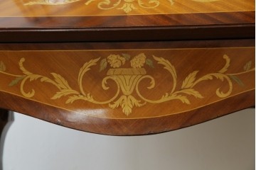 イギリスビンテージ　美しいシルエットの象嵌入りビューローブックケース　(R-077274)