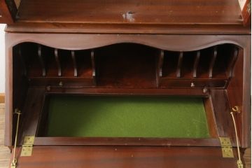 イギリスビンテージ　美しいシルエットの象嵌入りビューローブックケース(本箱、キャビネット、収納棚、戸棚、飾り棚、ワークデスク、在宅用、在宅ワーク用、英国、ヴィンテージ)(R-077274)