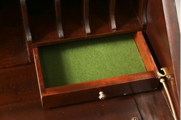 イギリスビンテージ　美しいシルエットの象嵌入りビューローブックケース(本箱、キャビネット、収納棚、戸棚、飾り棚、ワークデスク、在宅用、在宅ワーク用、英国、ヴィンテージ)(R-077274)