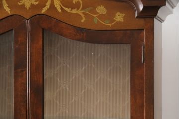 イギリスビンテージ　美しいシルエットの象嵌入りビューローブックケース(本箱、キャビネット、収納棚、戸棚、飾り棚、ワークデスク、在宅用、在宅ワーク用、英国、ヴィンテージ)(R-077274)