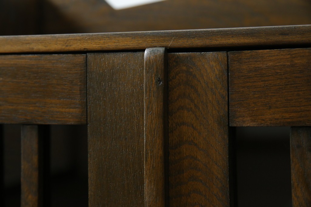 和製アンティーク　古い栓材の小さな本箱　(R-077275)