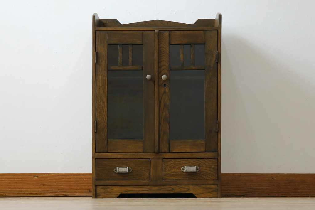 和製アンティーク　古い栓材の小さな本箱　(R-077275)