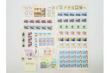 未使用切手　日本郵便　額面466,000円以上　切手シート・バラ等一式まとめてセット(記念切手、切手帳、切手コレクション、趣味週間、日本昔ばなし、近代美術、万国、ビードロを吹く娘、市川海老蔵、鞠つき)(R-077305)