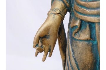 彫刻家　北村西望　聖観世音菩薩　約44cm　ブロンズ像(鍍金、メッキ、仏像、置物、オブジェ、箱なし)(R-077307)