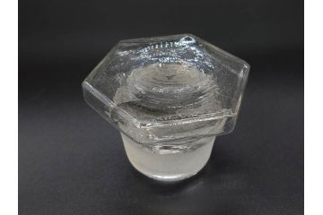 戦前　当時物　ヤマサ　様々な用途に使える六角瓶5個セット(醤油瓶、ガラスビン、硝子、メディシンボトル、キャニスター、フタ付き)(R-077309)