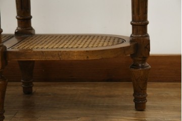 中古　美品　DREXEL HERITAGE(ドレクセルヘリテイジ)　FRANCESCA(フランチェスカ)シリーズ　ラタン張りの棚がお洒落なコンソールテーブル　(R-077366)