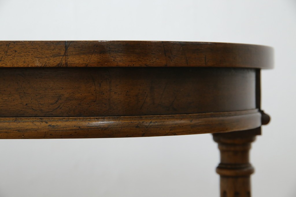 中古　美品　DREXEL HERITAGE(ドレクセルヘリテイジ)　FRANCESCA(フランチェスカ)シリーズ　ラタン張りの棚がお洒落なコンソールテーブル　(R-077366)