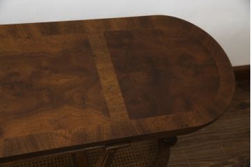 中古　美品　DREXEL HERITAGE(ドレクセルヘリテイジ)　FRANCESCA(フランチェスカ)シリーズ　ラタン張りの棚がお洒落なコンソールテーブル(サイドテーブル、花台、飾り台、作業台)(R-077366)
