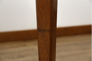 中古　DREXEL HERITAGE(ドレクセルヘリテイジ)　Triune(トライユン)　洗練された佇まいが美しいダイニングテーブル(食卓、4人掛け、6人掛け)(R-077367)