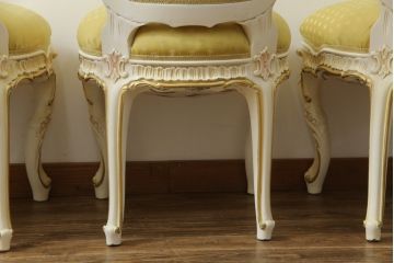 中古　イタリア高級家具　SILIK(シリック)　DAFNEシリーズ　ロココ調　優美な雰囲気漂うチェア4脚セット(ダイニングチェア、サロンチェア、イス、椅子)(定価4脚で約110万円)(R-077369)