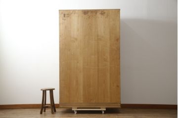 中古　伝統工芸品　伝統工芸士　加藤隆康作　扇と梅がデザインされた金具が華やかな春日部桐箪笥(胴丸、桐たんす、着物箪笥、衣装タンス、和箪笥、引き出し)(R-077372)