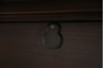 中古　民芸家具　広島県　博永家具　2way　木の風合いが際立つ浮造り仕上げの囲炉裏テーブル(関西火鉢、木製火鉢、2人掛け、4人掛け、ダイニングテーブル、食卓、座卓、ローテーブル、センターテーブル、リビングテーブル)(定価約50万円)(R-077373)