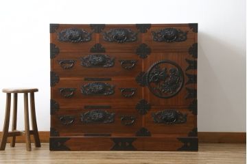 中古　美品　和の空間づくりにおすすめの総桐仙台箪笥(サイドチェスト、衣装箪笥、収納箪笥、和タンス、引き出し)(R-077376)