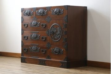 中古　美品　和の空間づくりにおすすめの総桐仙台箪笥(サイドチェスト、衣装箪笥、収納箪笥、和タンス、引き出し)(R-077376)