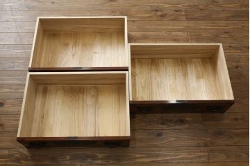 中古　美品　和の空間づくりにおすすめの総桐仙台箪笥(サイドチェスト、衣装箪笥、収納箪笥、和タンス、引き出し)(R-077376)