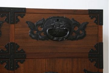 中古　美品　和の空間づくりにおすすめの総桐仙台箪笥(サイドチェスト、衣装箪笥、収納箪笥、和タンス、引き出し)(R-077376)
