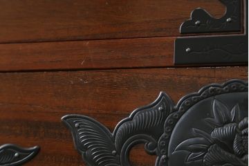 中古　美品　和の空間づくりにおすすめの総桐仙台箪笥(サイドチェスト、衣装箪笥、収納箪笥、和タンス、引き出し)(R-077376)