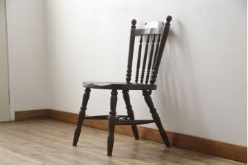 中古　松本民芸家具　16型スピンドルチェア　ゆったりと座れるダイニングチェア(板座チェア、椅子、イス)(R-077377)