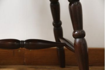中古　松本民芸家具　16型スピンドルチェア　ゆったりと座れるダイニングチェア(板座チェア、椅子、イス)(R-077377)