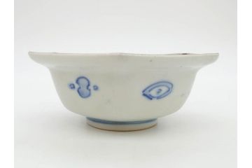 幕末〜明治　伊万里焼　4.1寸　約13cm　金襴手が見事な六角皿5枚セット(色絵、花文、裏印、深鉢、変形皿、小鉢、向付、器、四寸一分、和食器)(R-077385)
