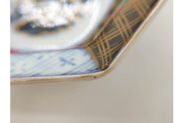 幕末〜明治　伊万里焼　4.1寸　約13cm　金襴手が見事な六角皿5枚セット(色絵、花文、裏印、深鉢、変形皿、小鉢、向付、器、四寸一分、和食器)(R-077386)