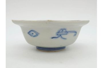 幕末〜明治　伊万里焼　4.1寸　約13cm　金襴手が見事な六角皿5枚セット(色絵、花文、裏印、深鉢、変形皿、小鉢、向付、器、四寸一分、和食器)(R-077386)