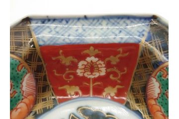 幕末〜明治　伊万里焼　4.1寸　約13cm　金襴手が見事な六角皿4枚セット(色絵、花文、裏印、深鉢、変形皿、小鉢、向付、器、四寸一分、和食器)(R-077387)