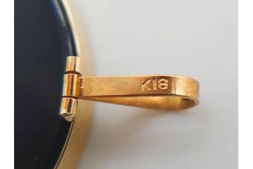 アクセサリー　カメオ　K18刻印あり(18金)　エレガントなアクセントになるブローチ(ゴールド、ファッション小物、女性、横顔、浮き彫り)(R-077388)