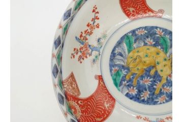 江戸期　古伊万里　上手物　色絵　二重角福　渦福　松竹梅・獅子図　約26cm　8.5寸　色鮮やかな絵付けが目を惹く深鉢(大鉢、八寸五分、和食器、和皿、深皿)(R-077389)