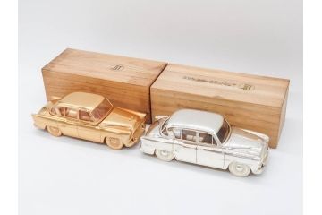1950年代　トヨペット　クラウンデラックス　オーバードライブ付　59トヨペット　シガレットケース2点(たばこ入れ、トヨタ自動車、記念品、CROWN、TOYOPET、共箱付き)(R-077390)