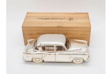 1950年代　トヨペット　クラウンデラックス　オーバードライブ付　59トヨペット　シガレットケース2点(たばこ入れ、トヨタ自動車、記念品、CROWN、TOYOPET、共箱付き)(R-077390)