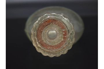 大正〜昭和初期　FEEDING BOTTLE　I.IWASAKI&CO.　レトロなディスプレイを盛り上げるエンボス瓶(哺乳瓶、ボトル、日本製、ガラス瓶)(R-077391)