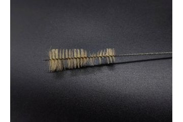 大正〜昭和初期　FEEDING BOTTLE　I.IWASAKI&CO.　レトロなディスプレイを盛り上げるエンボス瓶(哺乳瓶、ボトル、日本製、ガラス瓶)(R-077395)