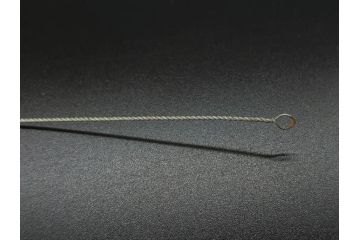 大正〜昭和初期　FEEDING BOTTLE　I.IWASAKI&CO.　レトロなディスプレイを盛り上げるエンボス瓶(哺乳瓶、ボトル、日本製、ガラス瓶)(R-077397)
