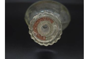 大正〜昭和初期　FEEDING BOTTLE　I.IWASAKI&CO.　レトロなディスプレイを盛り上げるエンボス瓶(哺乳瓶、ボトル、日本製、ガラス瓶)(R-077398)
