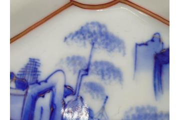 明治〜大正期　伊万里　染付　山水船図　約18cm　5.9寸　鮮やかな青に金と赤色が映える変形皿6枚セット(菱形、八角、金彩、五寸九分、和食器、和皿)(R-077409)