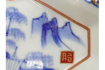 明治〜大正期　伊万里　染付　山水船図　約18cm　5.9寸　鮮やかな青に金と赤色が映える変形皿6枚セット(菱形、八角、金彩、五寸九分、和食器、和皿)(R-077409)