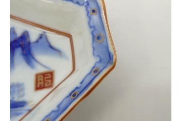 明治〜大正期　伊万里　染付　山水船図　約18cm　5.9寸　鮮やかな青に金と赤色が映える変形皿6枚セット(菱形、八角、金彩、五寸九分、和食器、和皿)(R-077409)