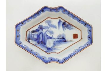 明治〜大正期　伊万里　染付　山水船図　約18cm　5.9寸　鮮やかな青に金と赤色が映える変形皿6枚セット(菱形、八角、金彩、五寸九分、和食器、和皿)(R-077409)
