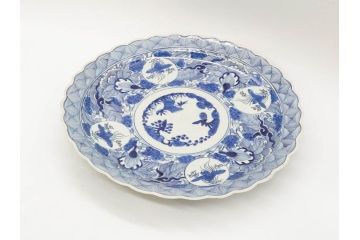 江戸期　古伊万里　線描　松竹梅　花鳥図　約45cm　1尺5寸　繊細に絵付けされた大皿(鳳凰、和皿、和食器、一尺5寸)(R‐077410)