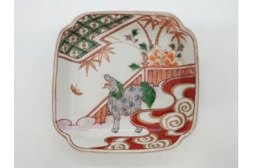 江戸期　古伊万里　色絵　獅子・竹花蝶図　約14cm　4.6寸　華やかな図柄が魅力的な変形皿5枚セット(小皿、四寸六分、和食器、和皿)(R-077411)