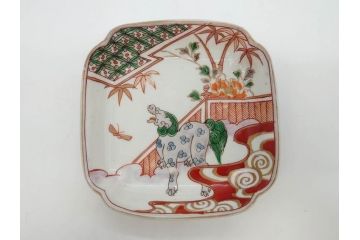 江戸期　古伊万里　色絵　獅子・竹花蝶図　約14cm　4.6寸　華やかな図柄が魅力的な変形皿5枚セット(小皿、四寸六分、和食器、和皿)(R-077411)