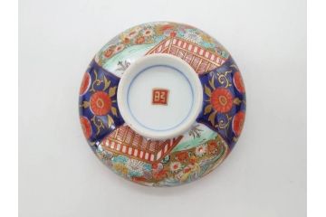 明治期　伊万里焼　色絵　桃印　鳳凰菊雷文　約12cm　4.1寸　色鮮やかな染付と金彩で装飾された豪華な蓋付き茶碗5客セット(金彩、器、どんぶり、和皿、和食器、四寸一分)(R-077413)