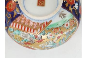 明治期　伊万里焼　色絵　桃印　鳳凰菊雷文　約12cm　4.1寸　色鮮やかな染付と金彩で装飾された豪華な蓋付き茶碗5客セット(金彩、器、どんぶり、和皿、和食器、四寸一分)(R-077414)